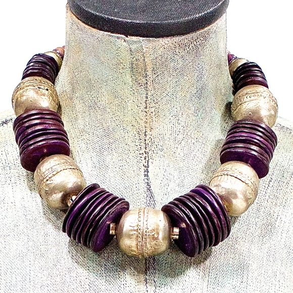 VTG 70'S HUGE Hollow Silver Brass and bone Necklac - Picture 2 of 3